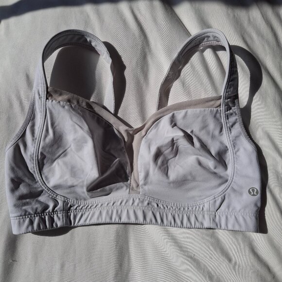 Lululemon Ta Ta Tamer Sports Bra - Picture 1 of 6